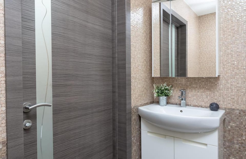 Apartment 'Затишний Квартал' 0146 Sofiivska Borschahivka Apartment in Kiev City - Kyiv