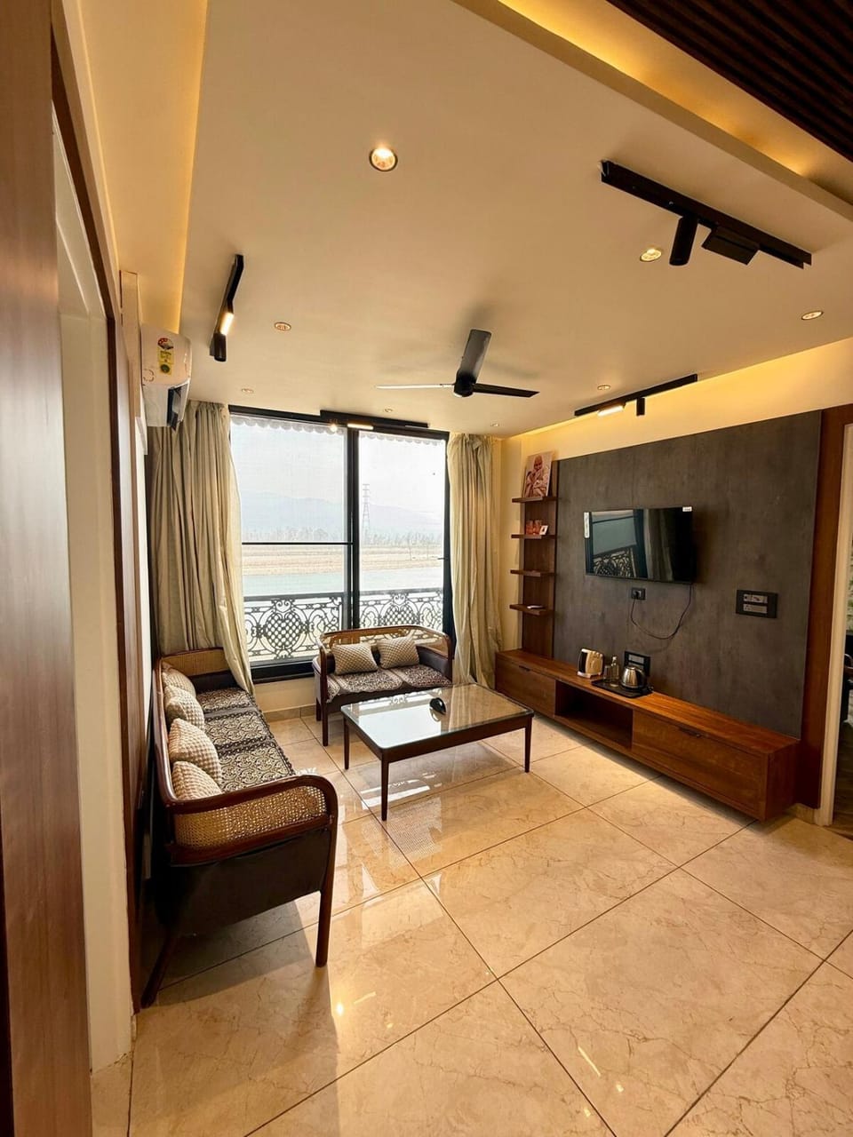 The Regaliaas 7Evara by the ganges 2BHK Apartment in Rishikesh
