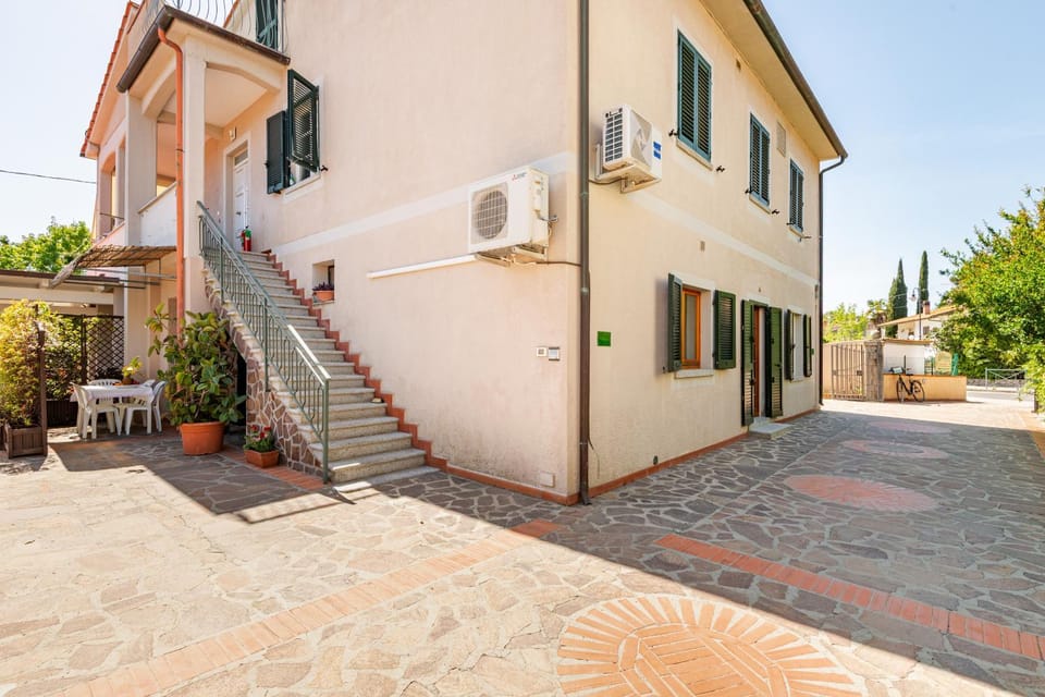 Bilocale a 350 m dalla spiaggia-Marina di Campo Apartment in Campo nell'Elba