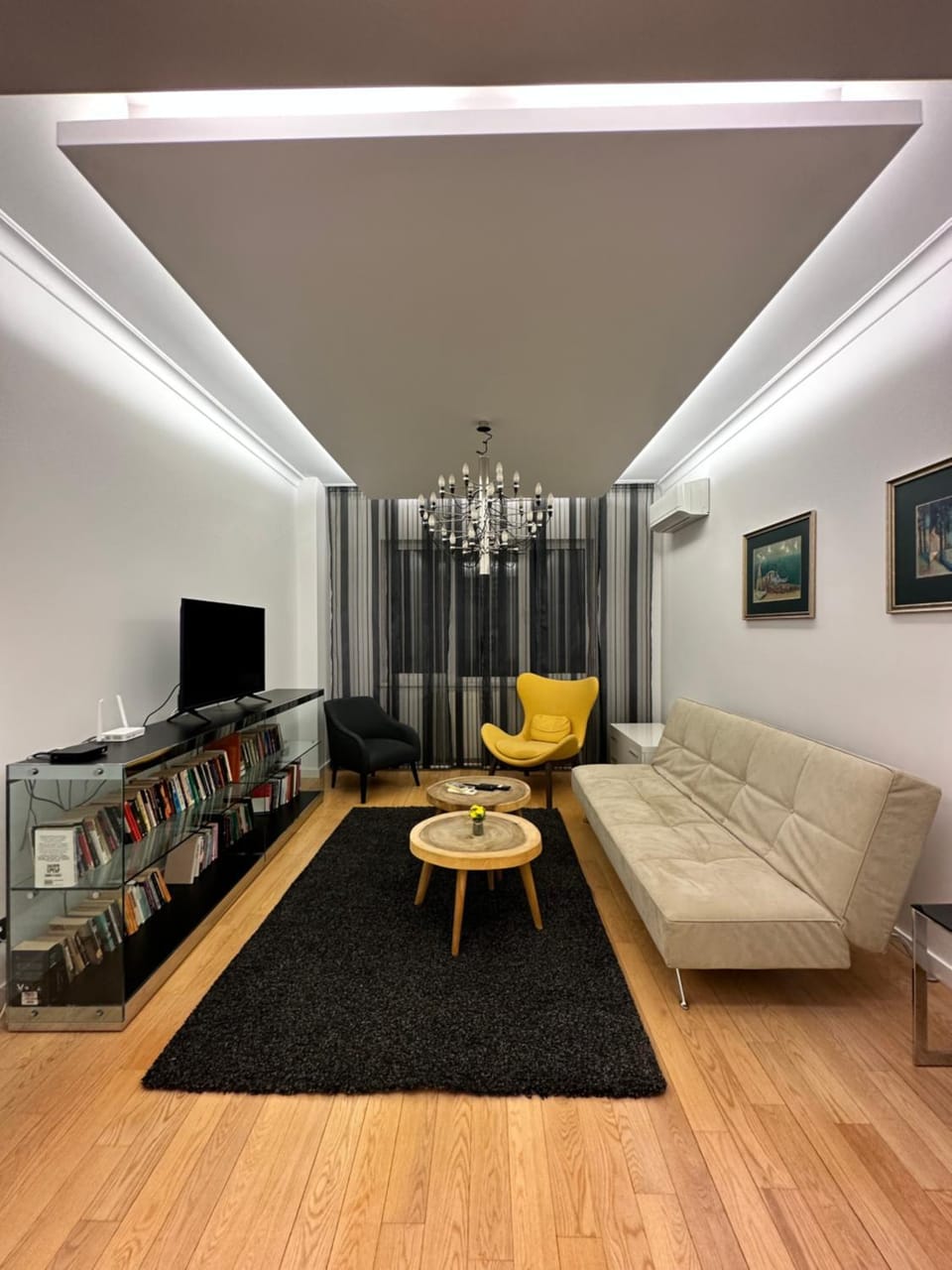 Communal lounge/ TV room, TV and multimedia, Living room, Seating area
