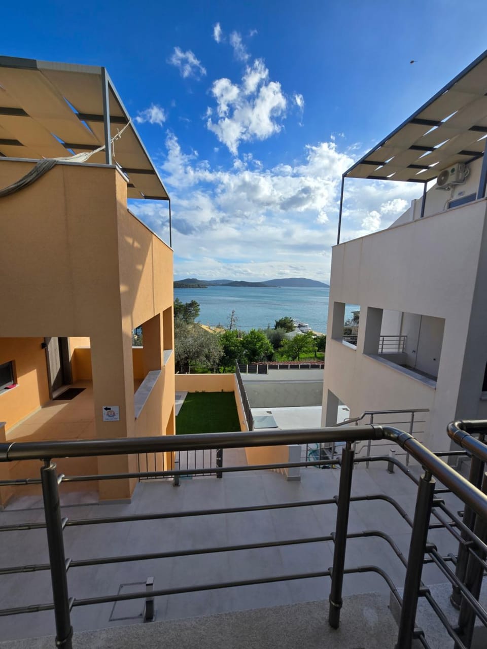 View (from property/room), View (from property/room), Sea view, Sea view, Inner courtyard view