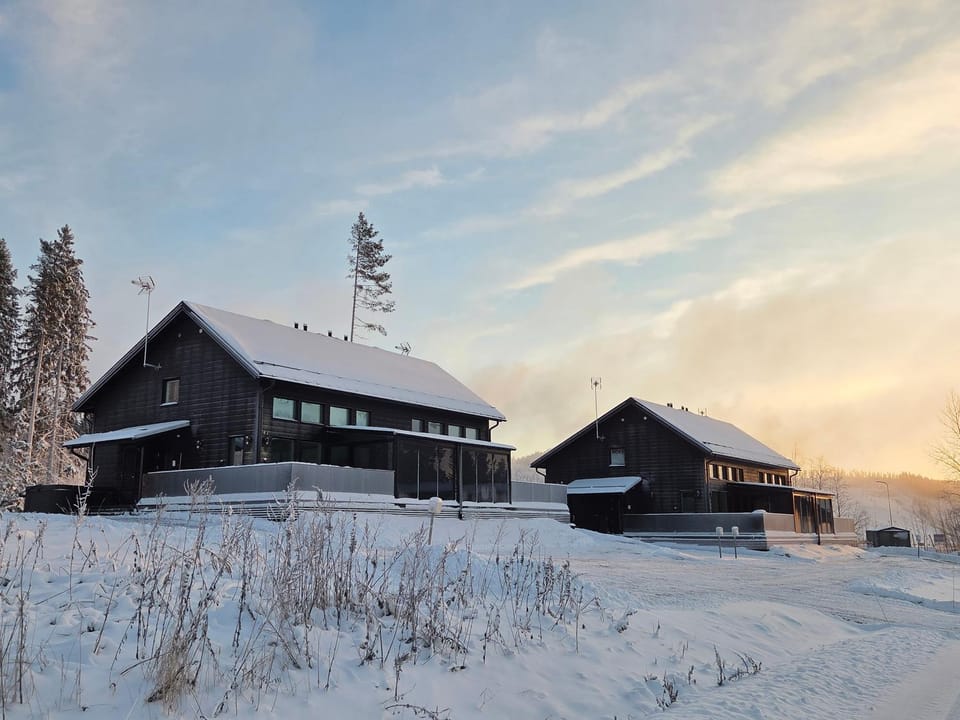 Property building, Day, Winter
