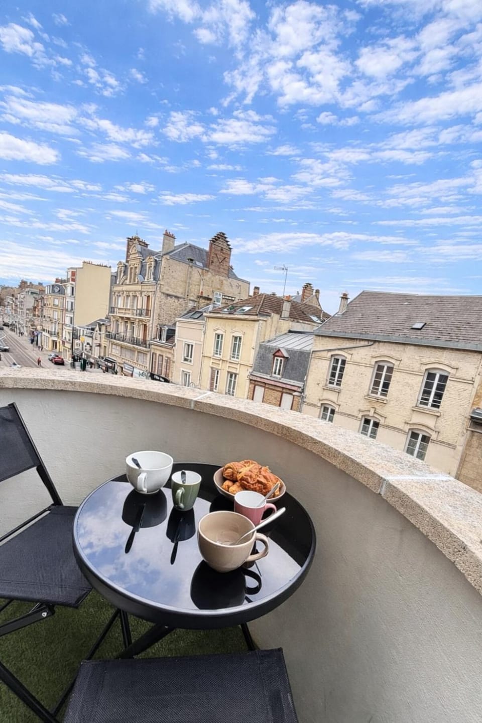 L'écrin Urbain studio chic et lumineux avec Balcon Apartment in Reims