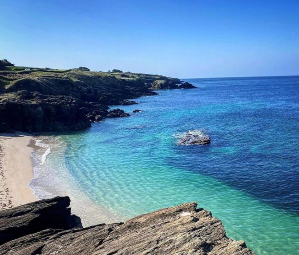Nearby landmark, Beach