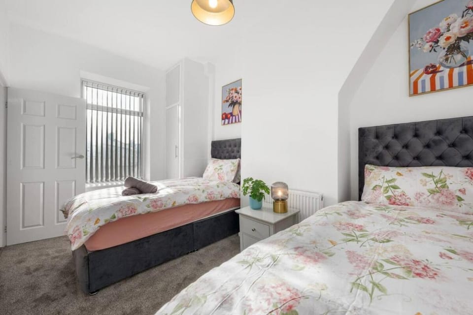 Modern & Stylish Stay in the Heart of Great Harwood Villa in Ribble Valley District