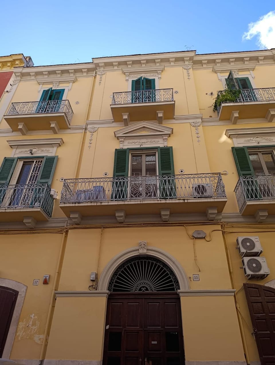 Dimora Umbertina Apartment in Bari