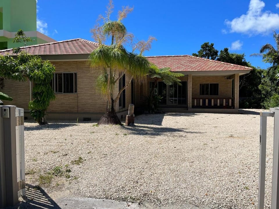 Beachfront Villa kanistel Apartment in Okinawa Prefecture
