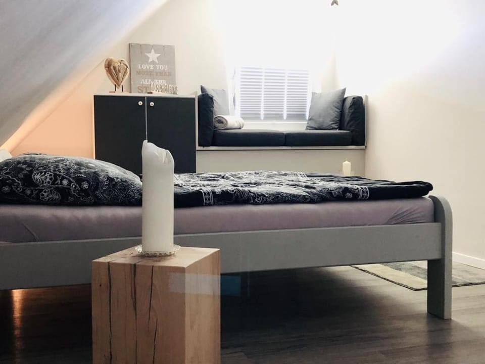 Bed, Bedroom