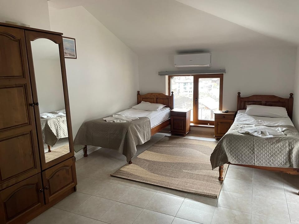 Bed, Photo of the whole room, Bedroom, towels, wardrobe, air conditioner