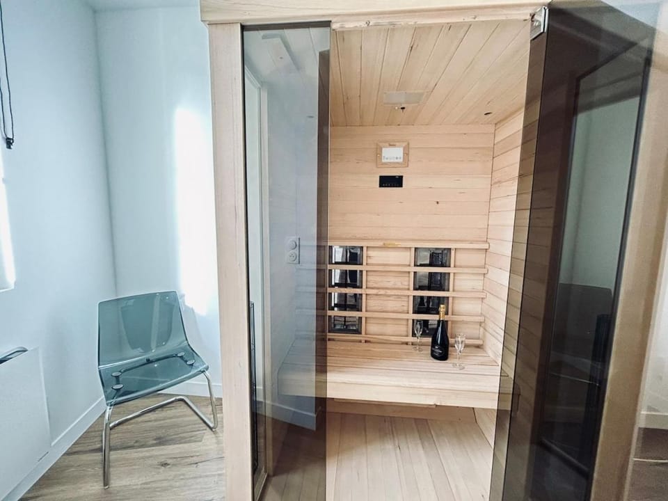 2 Vasnier F2 avec sauna proche caves de champagne Apartment in Reims