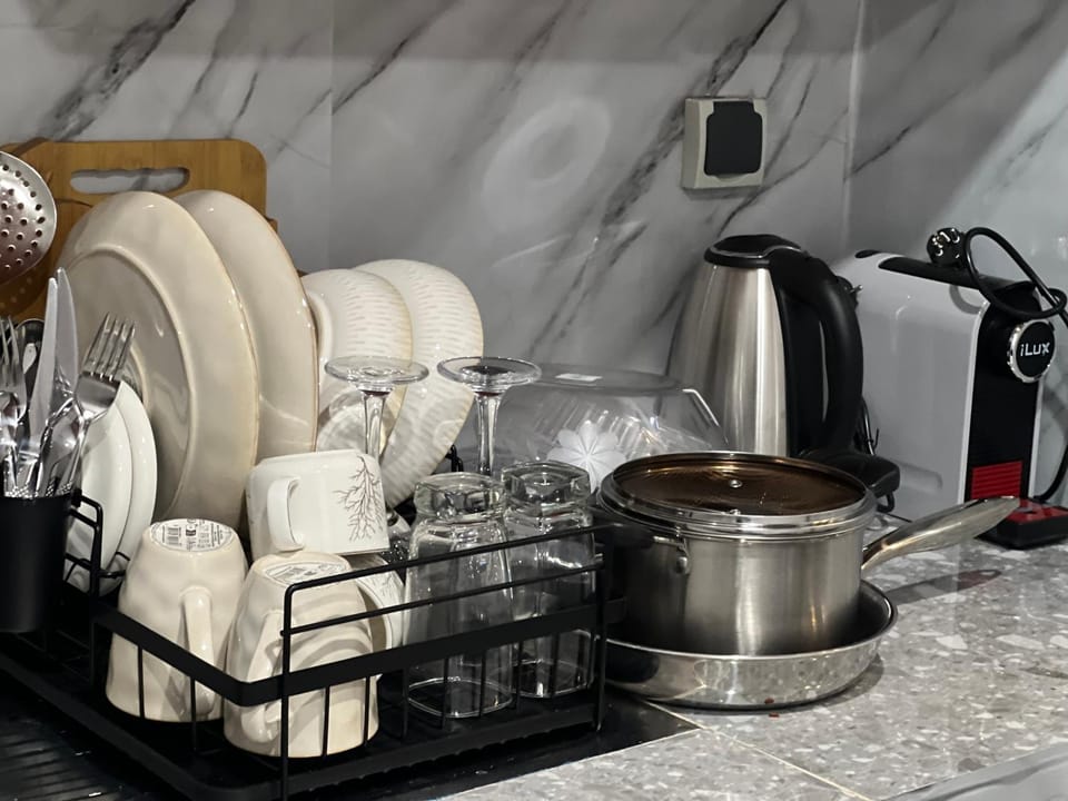 Coffee/tea facilities, Kitchen or kitchenette