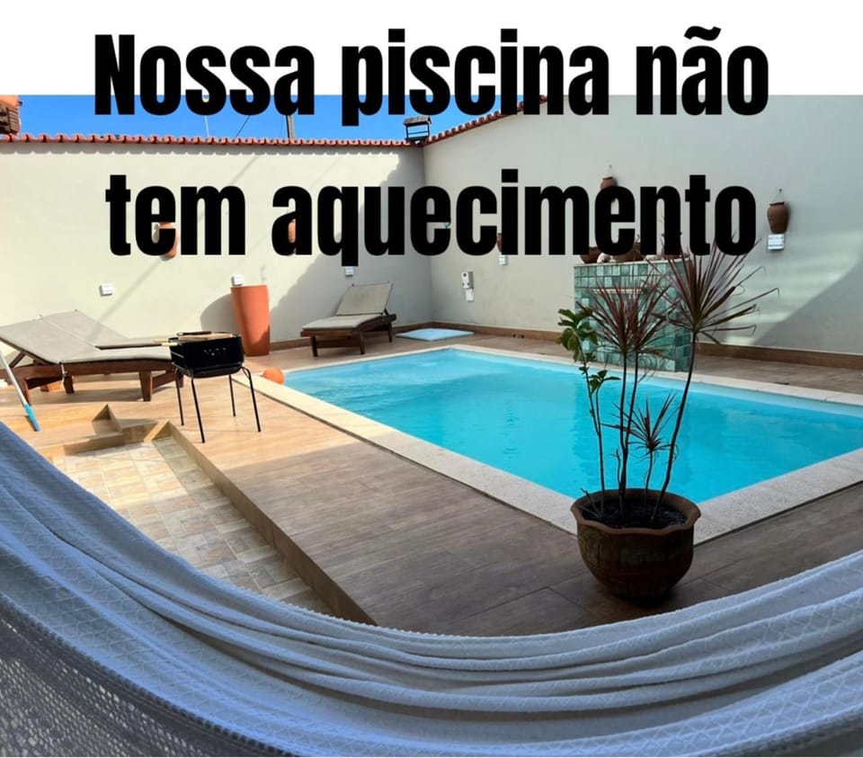 Casa de praia com piscina 30 metros da praia House in State of Espírito Santo, Brazil