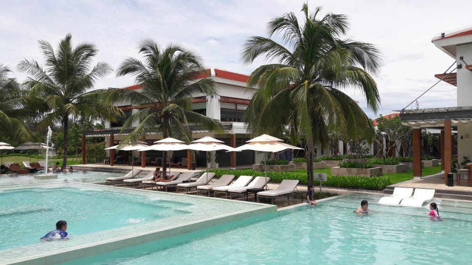 Property building, Swimming pool