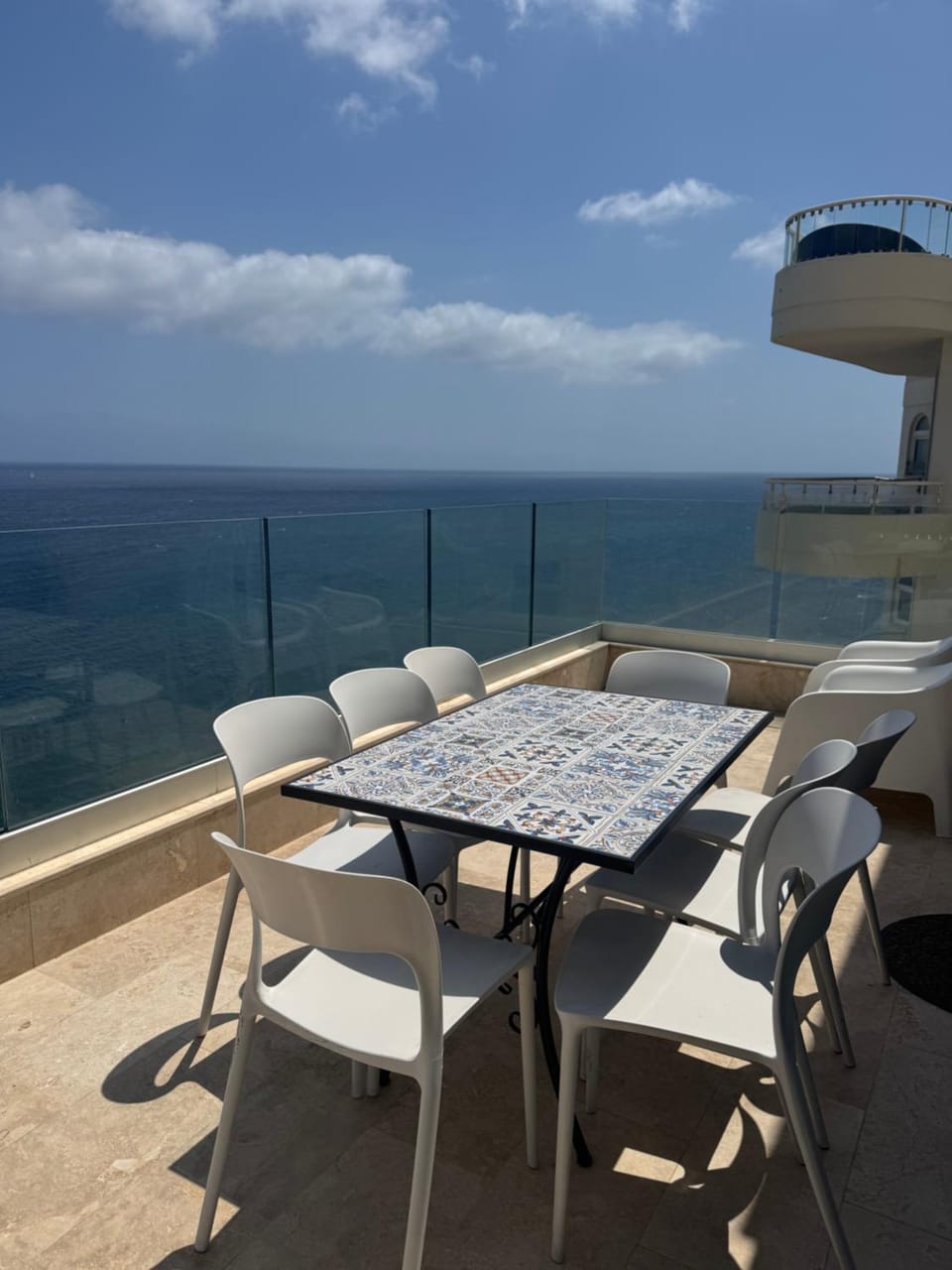 Panoramic XL Penthouse Sliema Seafront Apartment in Sliema