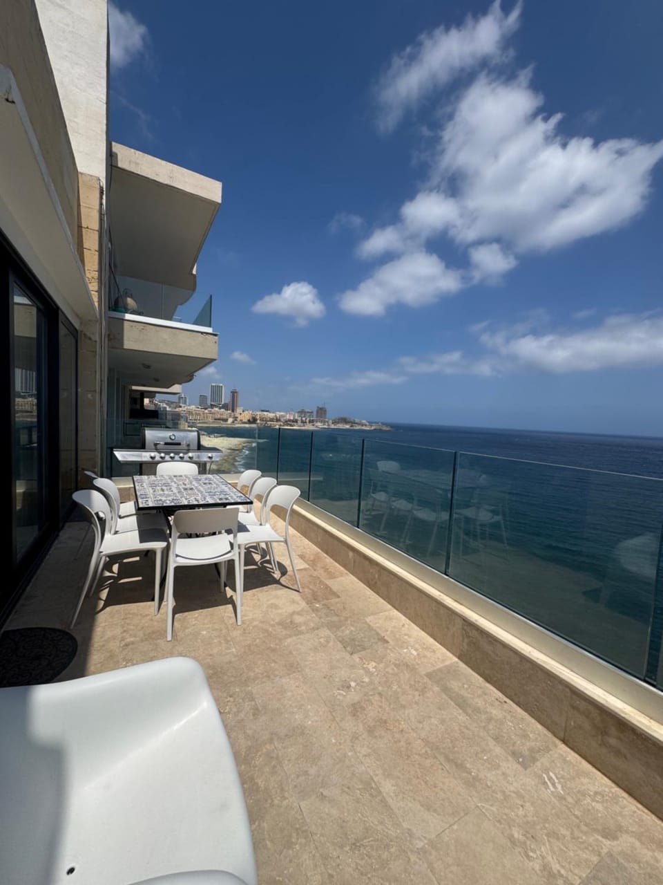 Panoramic XL Penthouse Sliema Seafront Apartment in Sliema