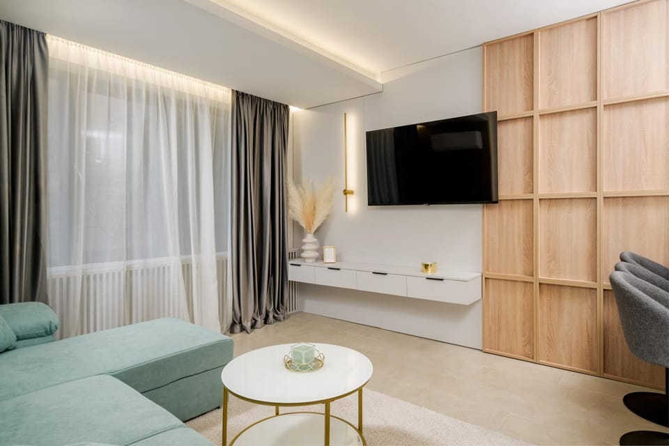 TV and multimedia, Living room