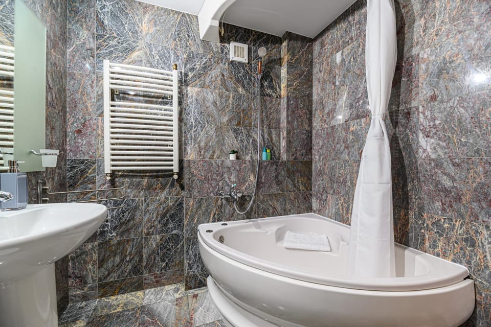 Shower, Bathroom, Bath