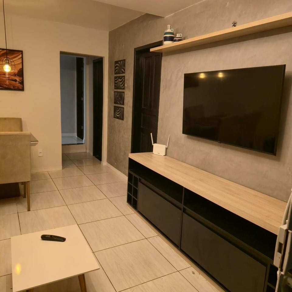 Gray House Modern retreat 500 meters from the beach! Apartment in Cabo Frio