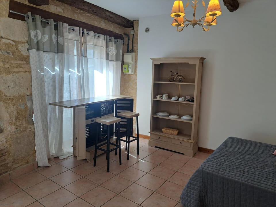 Logis du Bourg Apartment in Occitanie