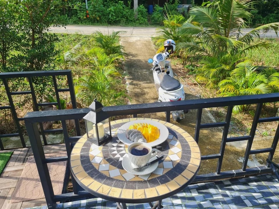 Patio, Balcony/Terrace