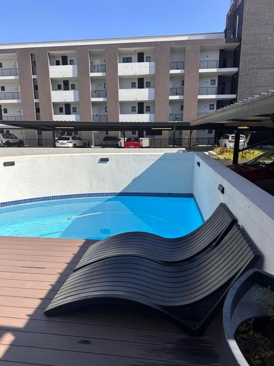 Two - Bedroom Comfort in the Heart of Pretoria, the Jacaranda City Apartment in Pretoria