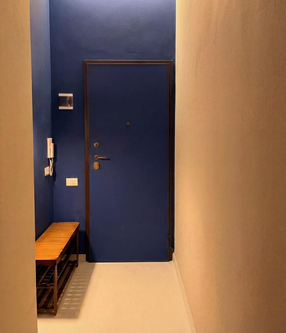 Casa Utopia, Molinette Subway Station Apartment in Turin