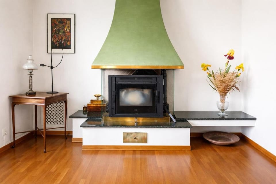 Living room, heating