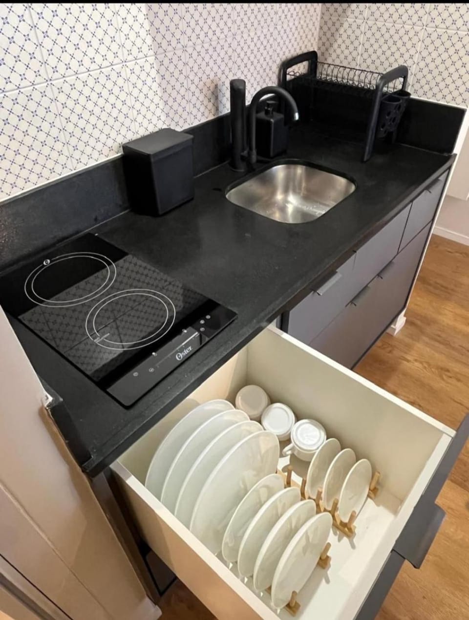 Kitchen or kitchenette, stove