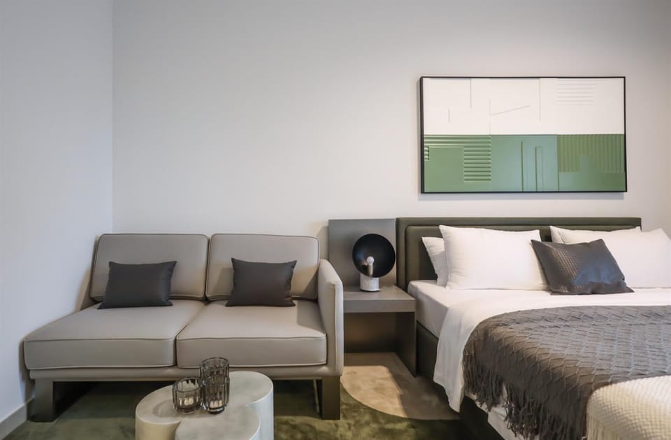 Elite LUX Holiday Homes - Modern Studio in MAG City, Dubai Apartment in Dubai