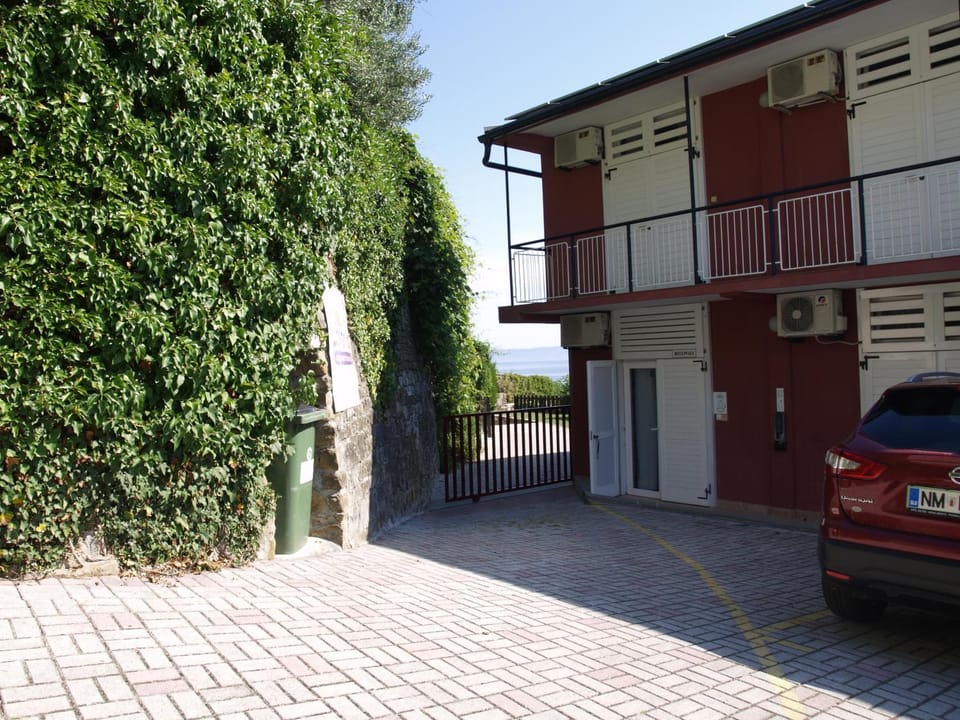 Property building, Lobby or reception