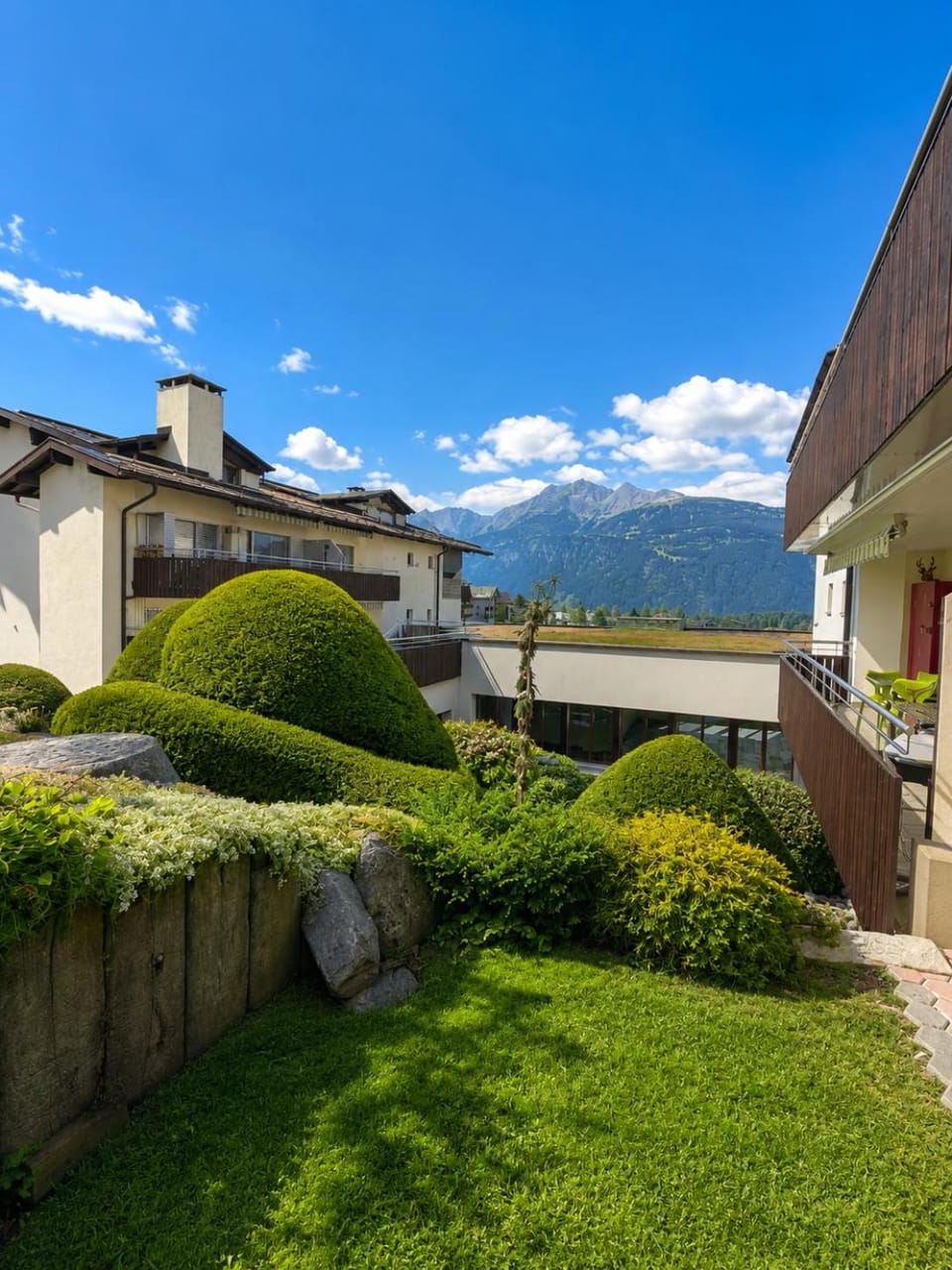 View (from property/room), Balcony/Terrace