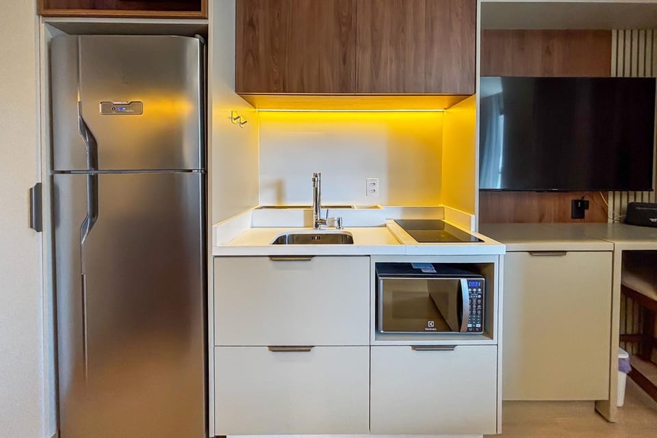 Studio Design em Pinheiros Piscina Rooftop e Metro Apartment in Sao Paulo City
