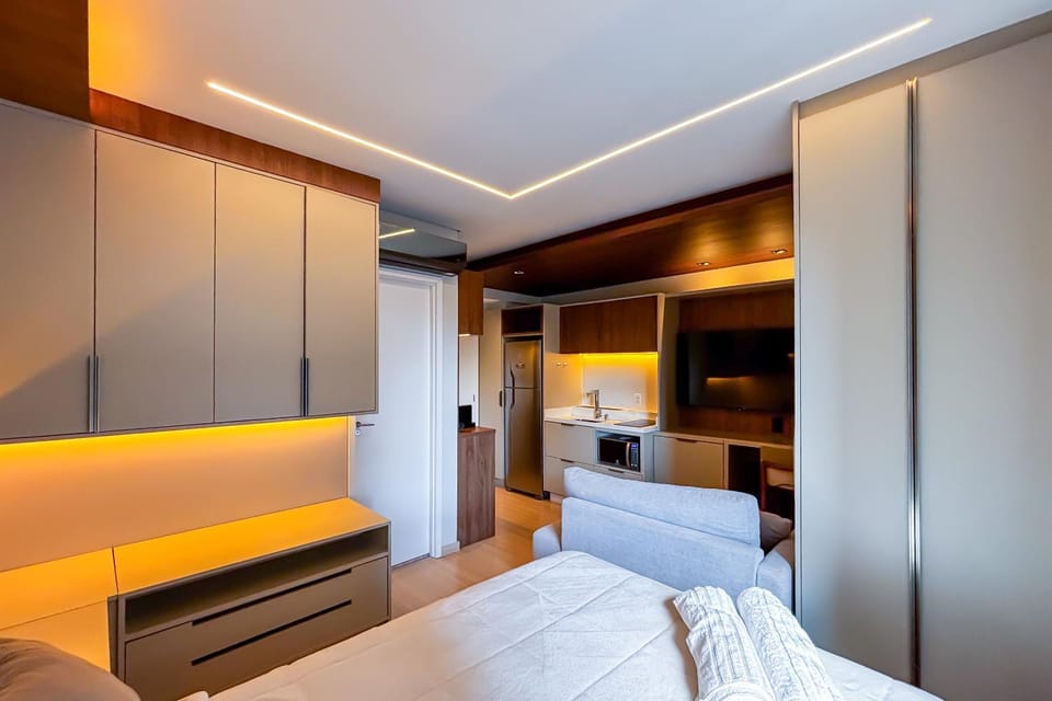 Studio Design em Pinheiros Piscina Rooftop e Metro Apartment in Sao Paulo City