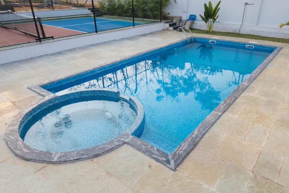 Kailasa Pickleball and Play Retreat Farm Stay in Telangana