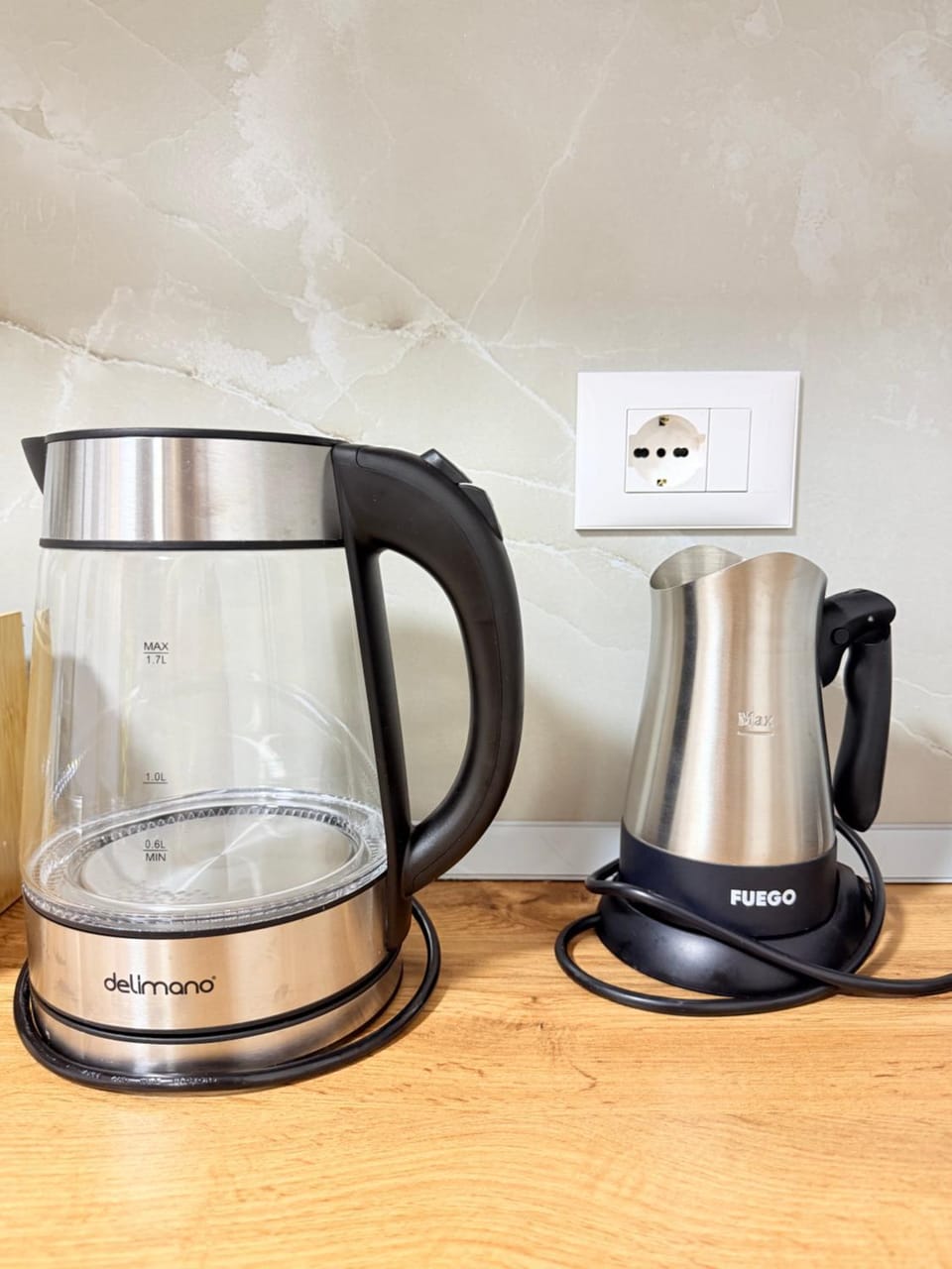 Coffee/tea facilities