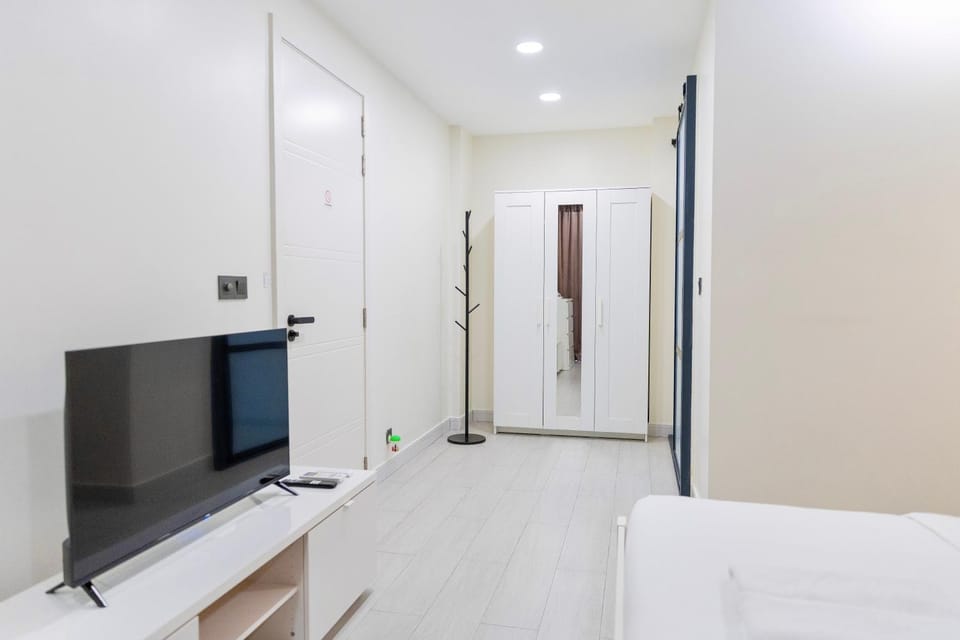 Bed, Bedroom, wardrobe