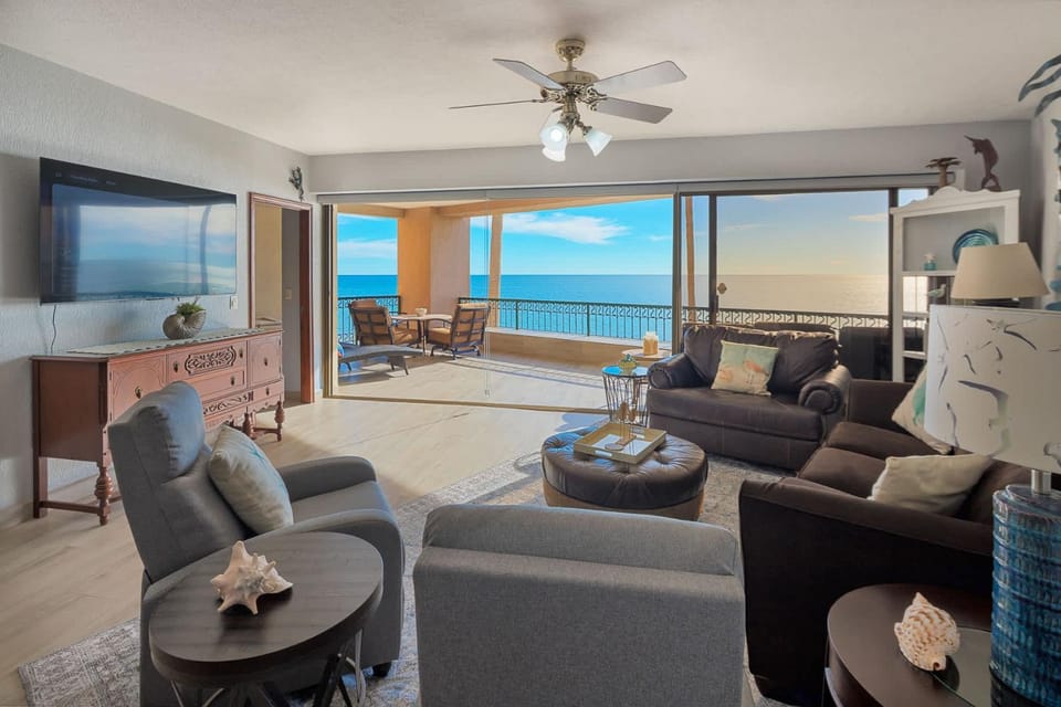 Beachfront Oasis at Sonoran Spa E201 House in Rocky Point