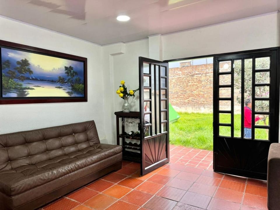 Country House with Garden in Nobsa, Boyacá House in Santander, Colombia