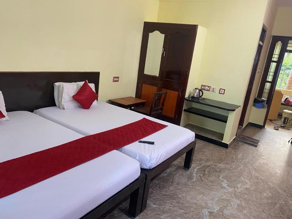 Muthu Seaview Residency Bed and Breakfast in Tamil Nadu