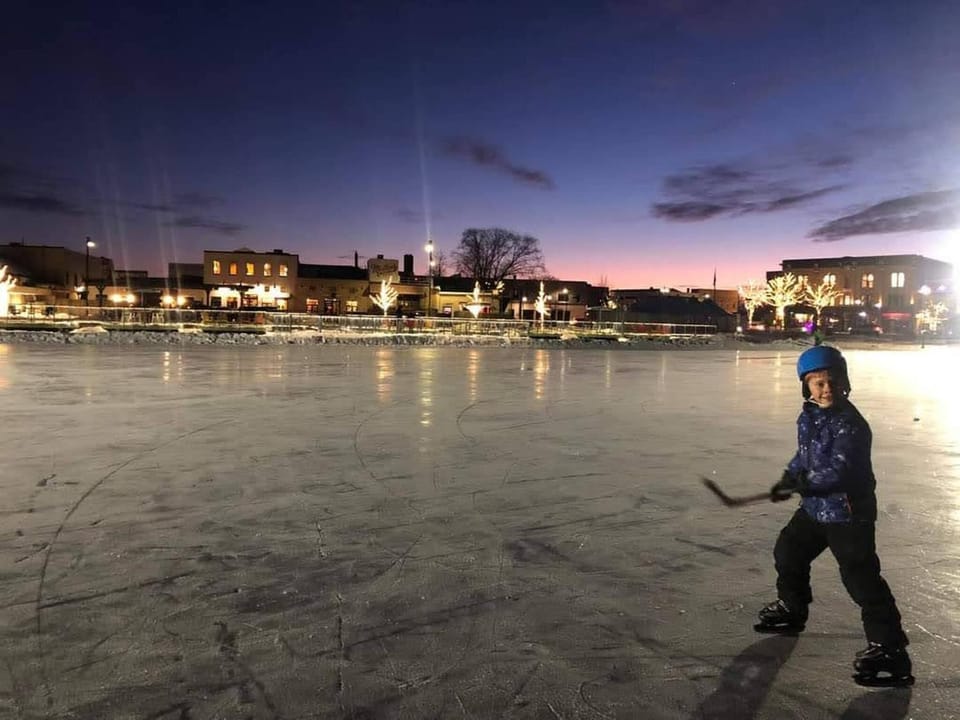 Activities, Winter, Lake view, Seasons
