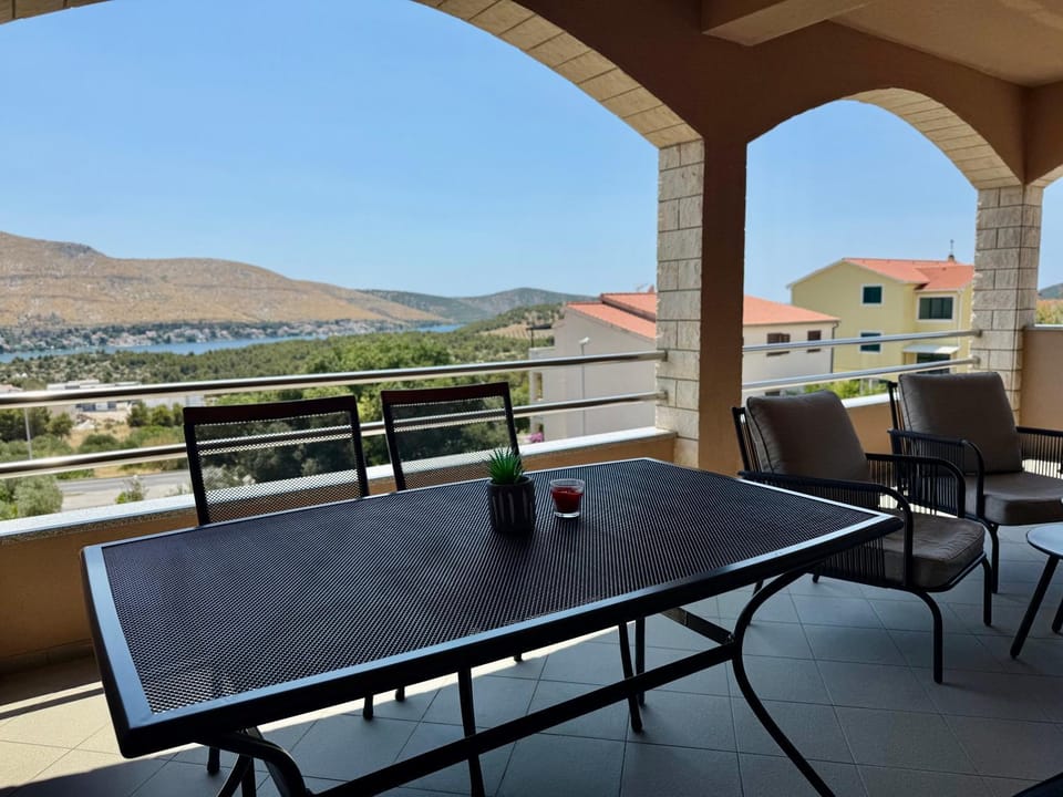 Balcony/Terrace, Balcony/Terrace
