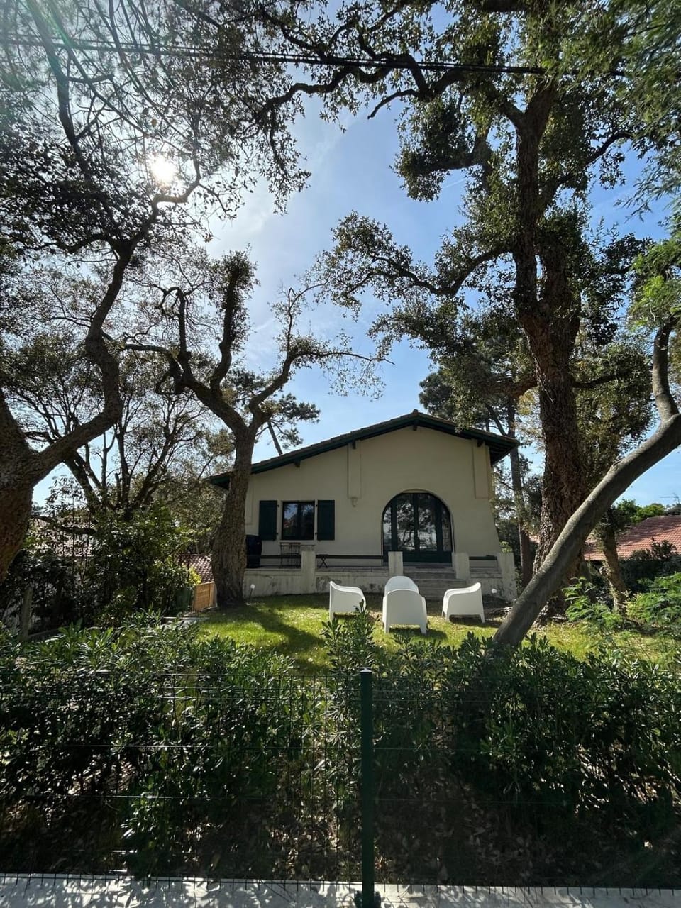 BASACHA Villa House in Hossegor