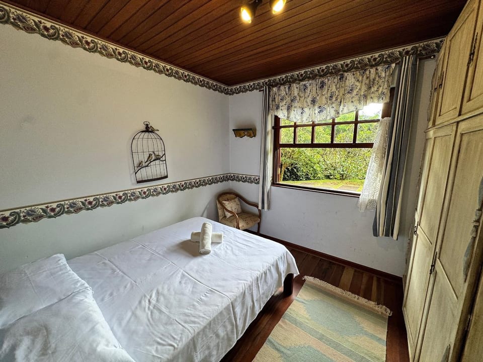 Casa Véu da Noiva House in Campos do Jordão
