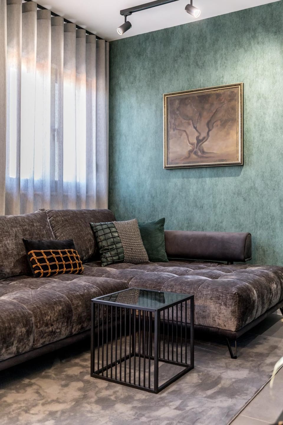 Living room, Decorative detail