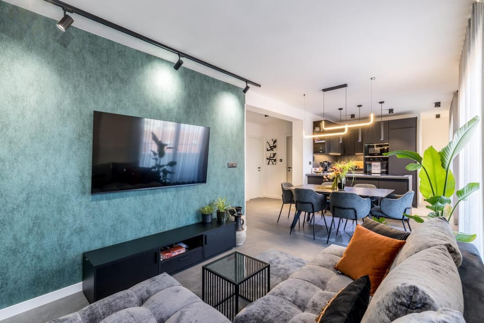 TV and multimedia, Living room