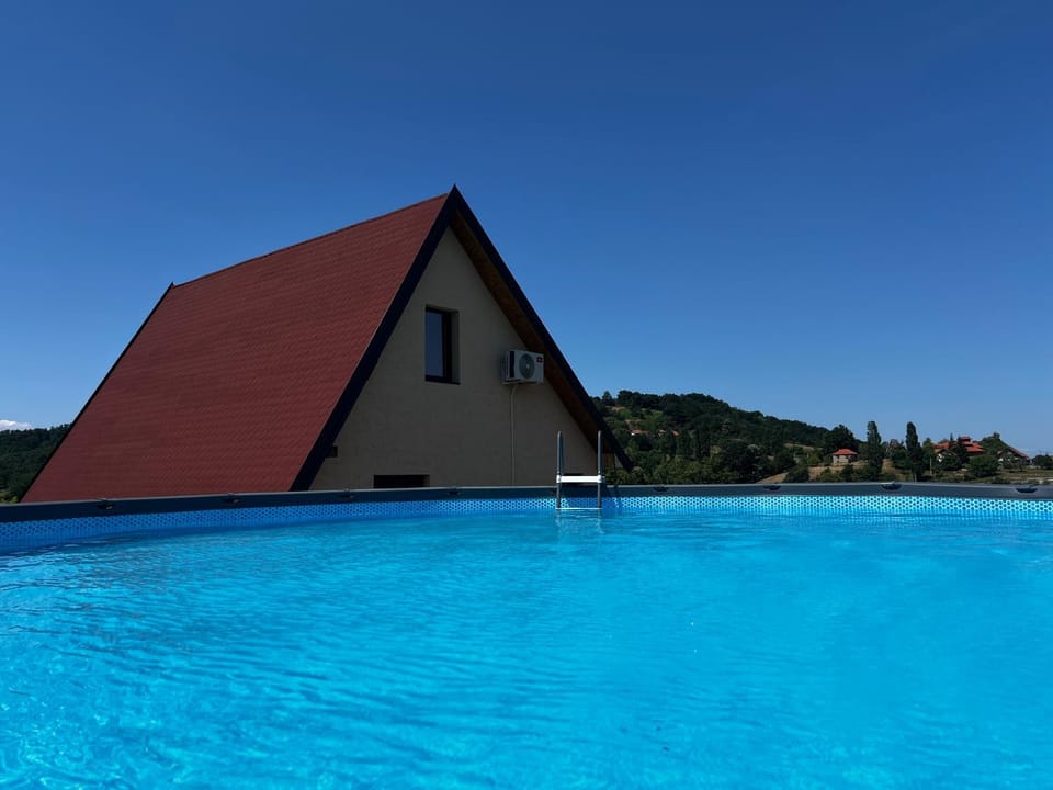 Kuća Sunny Rudnik House in Serbia
