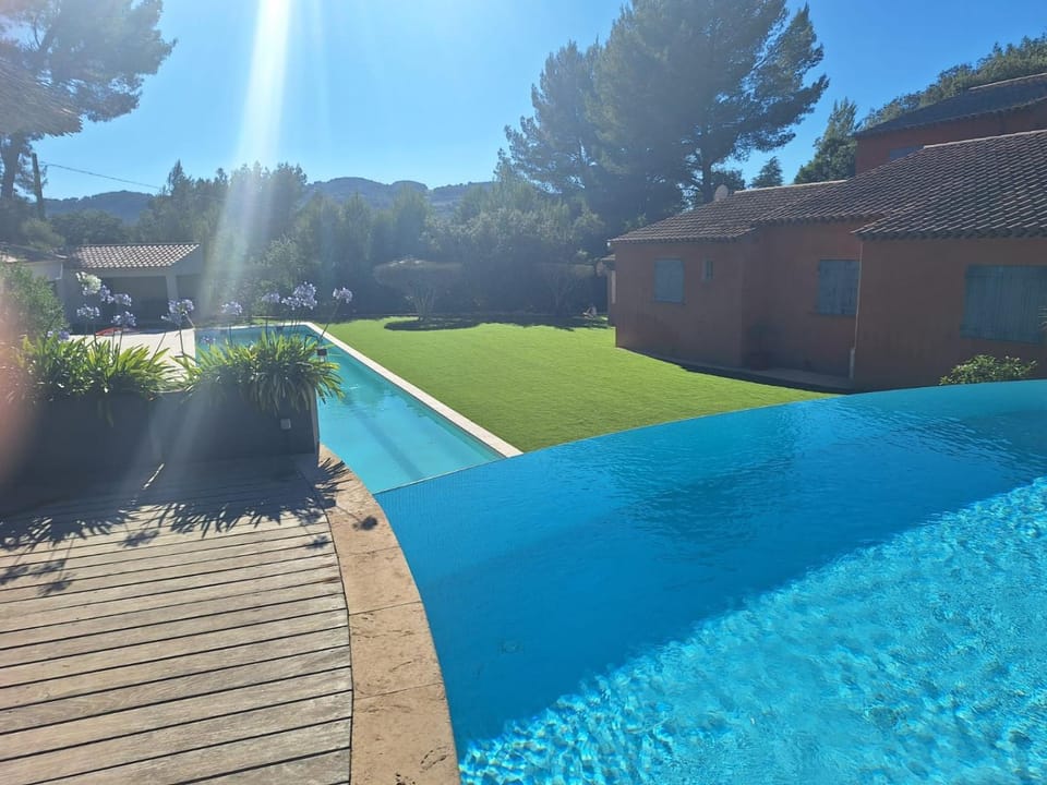 Pool view, Swimming pool