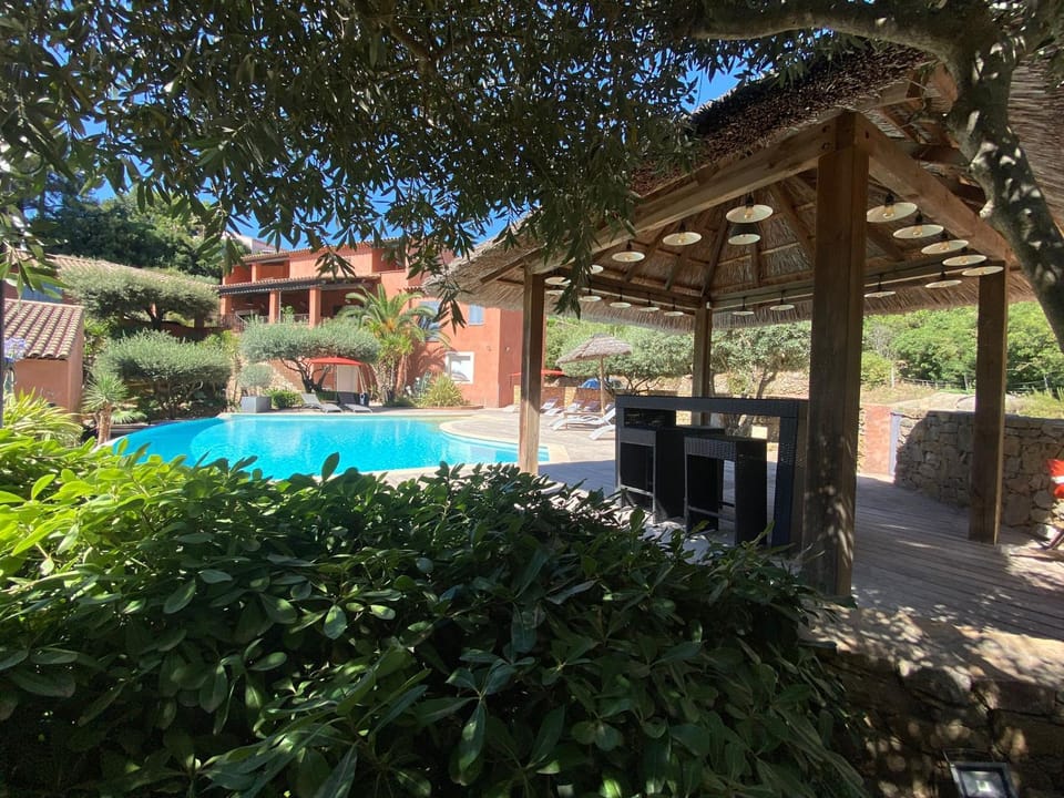 Garden view, Pool view