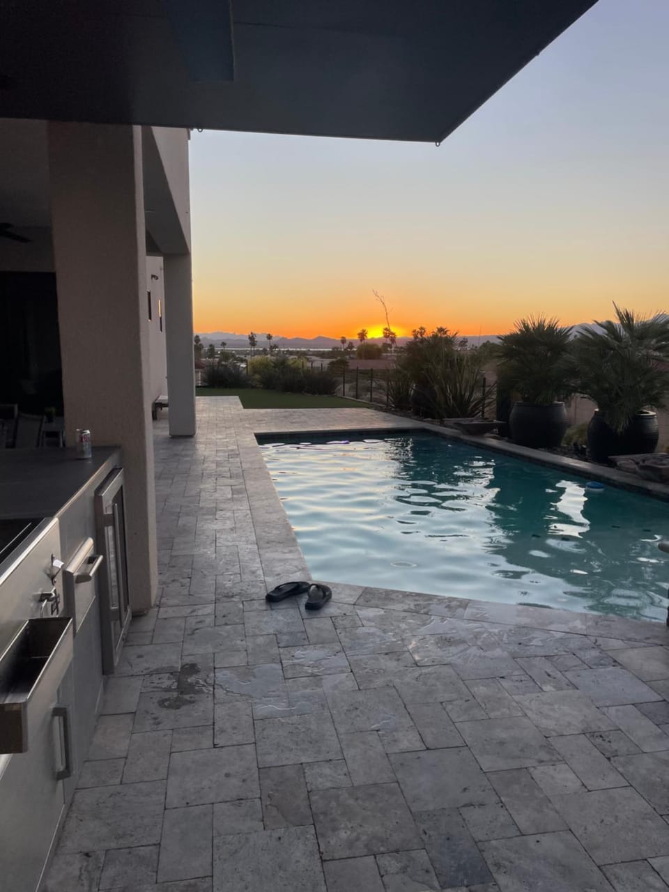 Cypress House Modern Luxury-Lake Views-Pool-RV Boat Garage House in Lake Havasu City
