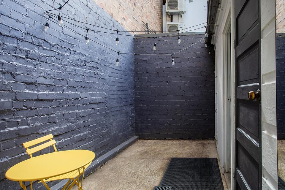 Inner courtyard view